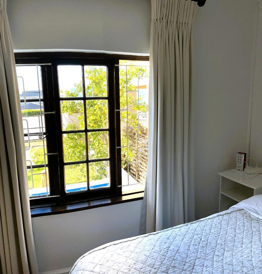 De La Fontaine Sea View Suite Плеттенберг-Бей Экстерьер фото